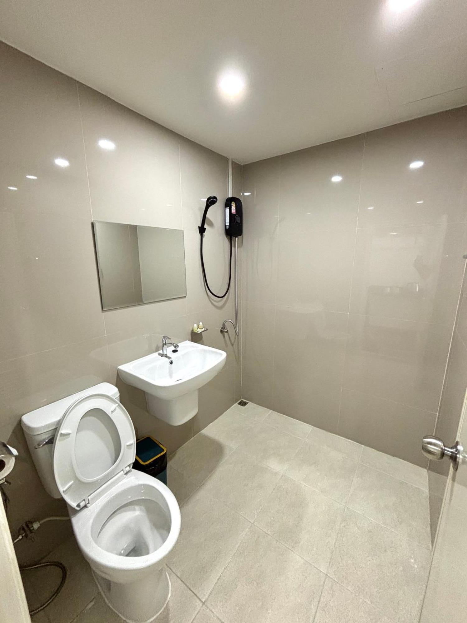 Bordin Hotel Ubon Ratchathani Dış mekan fotoğraf