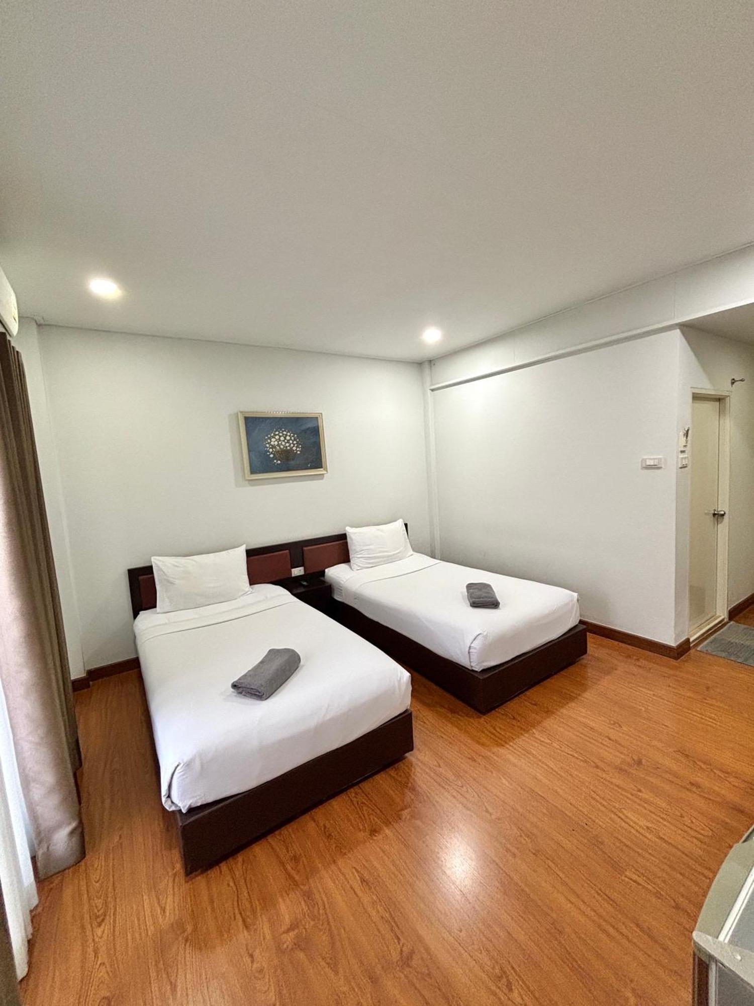 Bordin Hotel Ubon Ratchathani Dış mekan fotoğraf