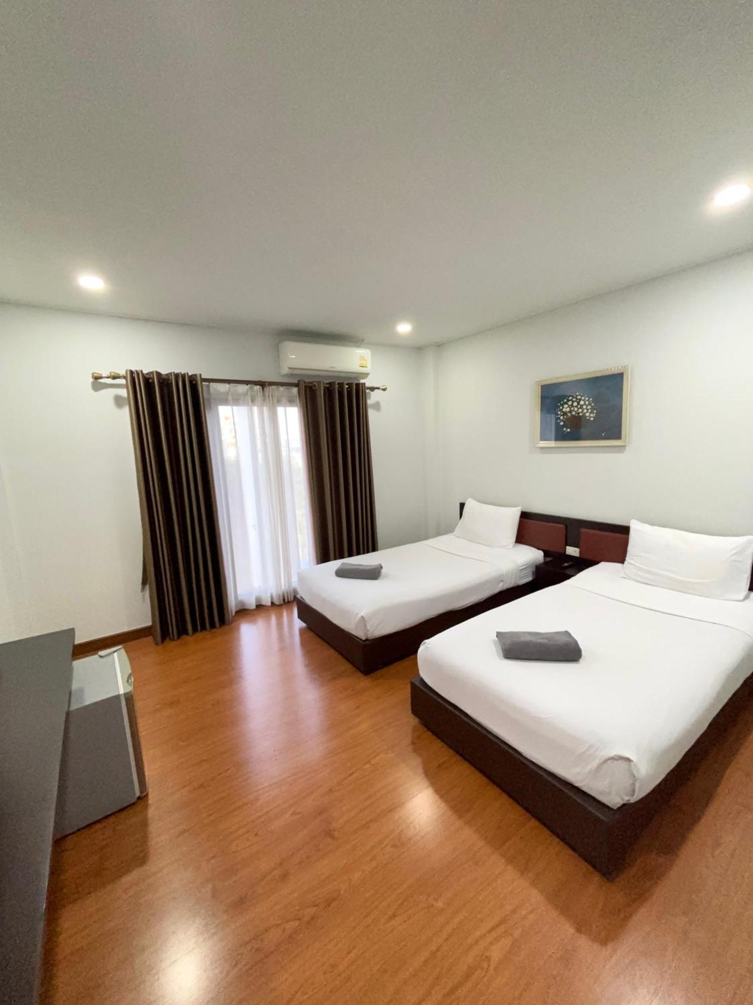 Bordin Hotel Ubon Ratchathani Dış mekan fotoğraf